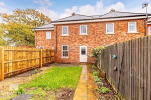 Photo 21- click for photo gallery